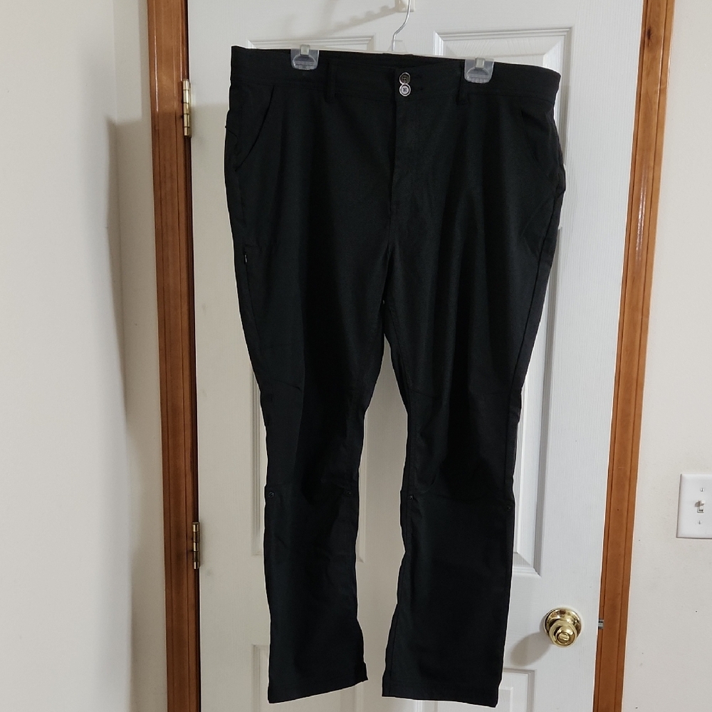 Paran Black Straight Leg Pants